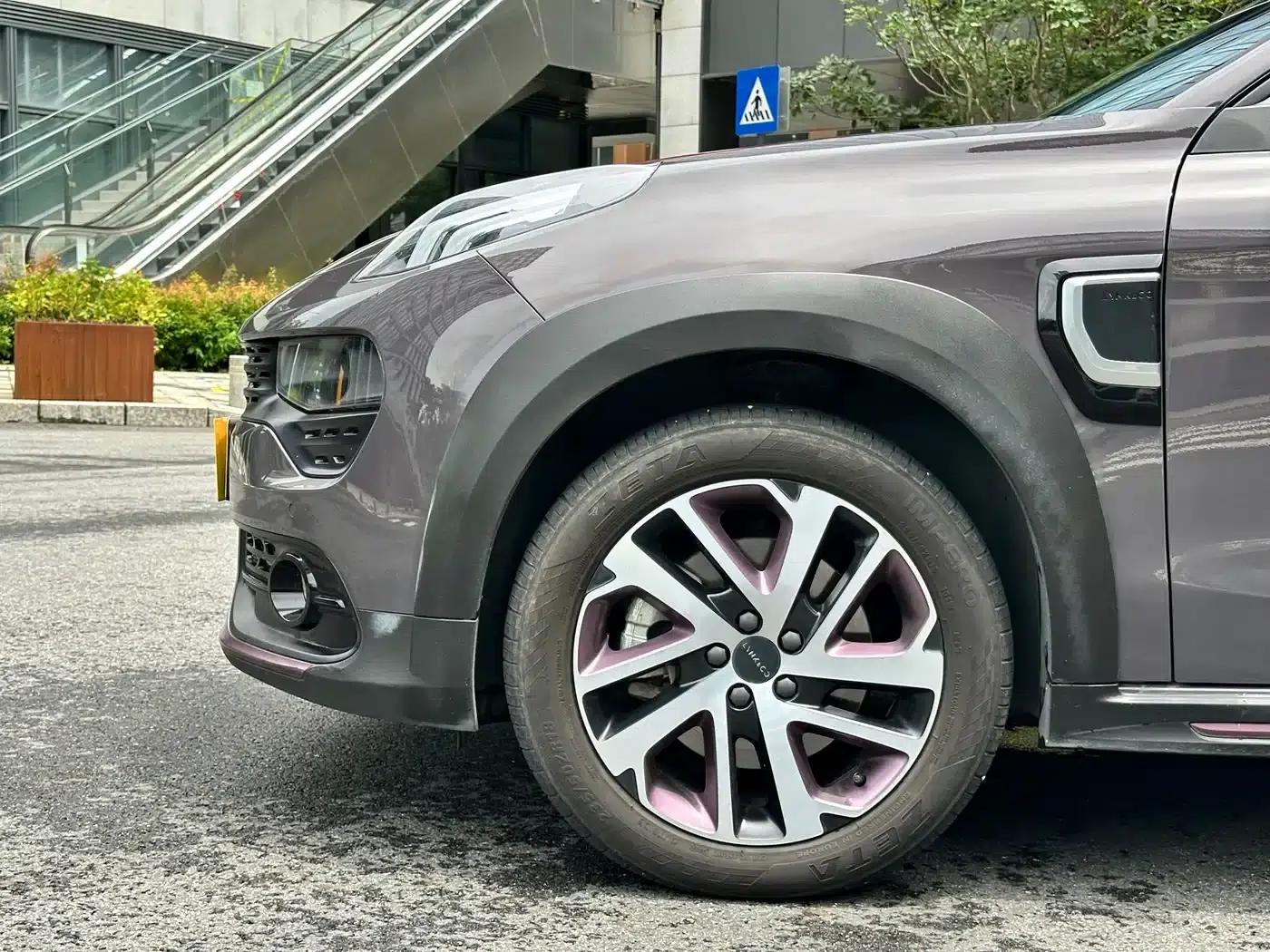Lynk & Co 02 PHEV 2021 1.5T Pro — миниатюра 22