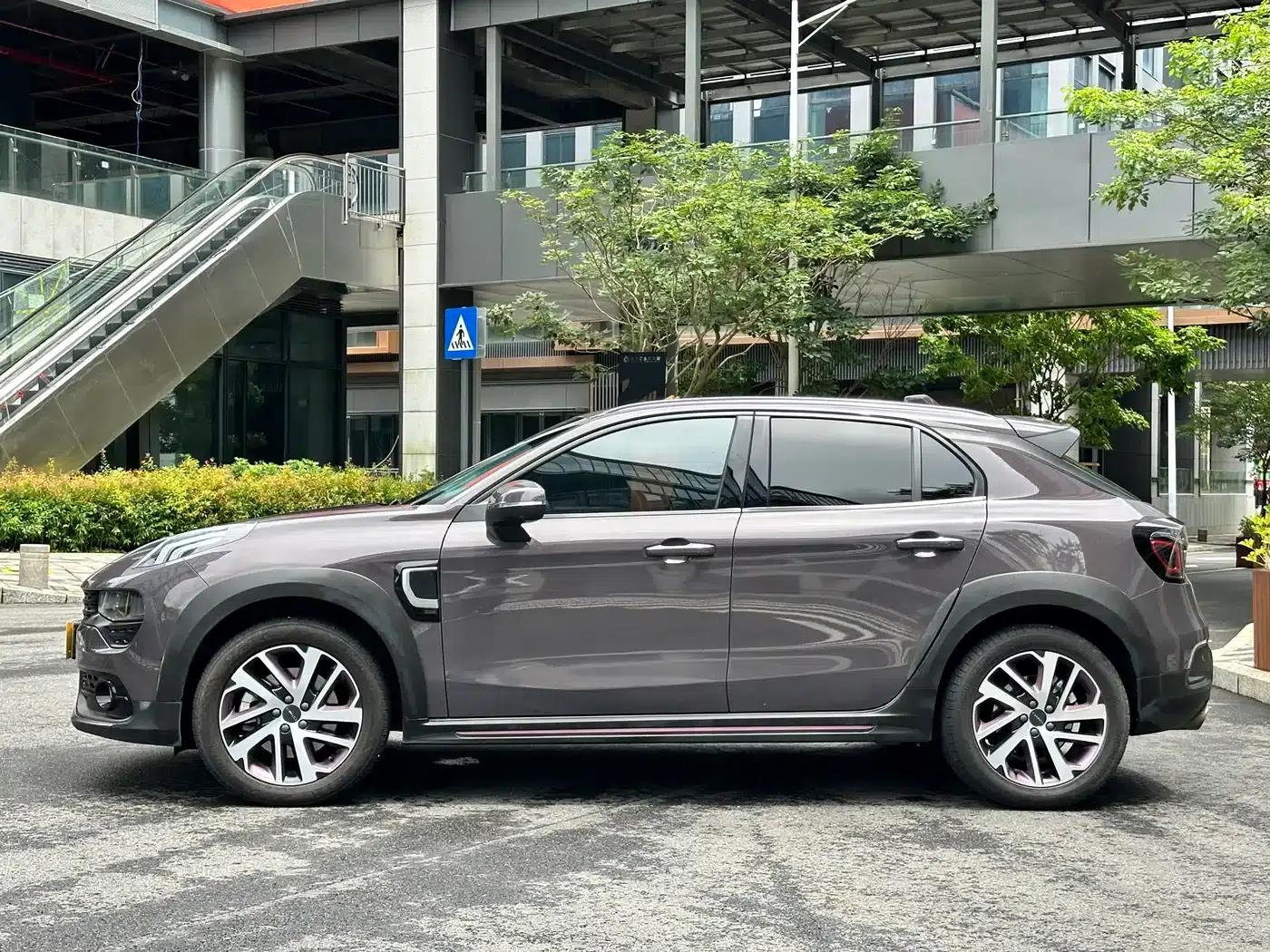 Lynk & Co 02 PHEV 2021 1.5T Pro — миниатюра 8