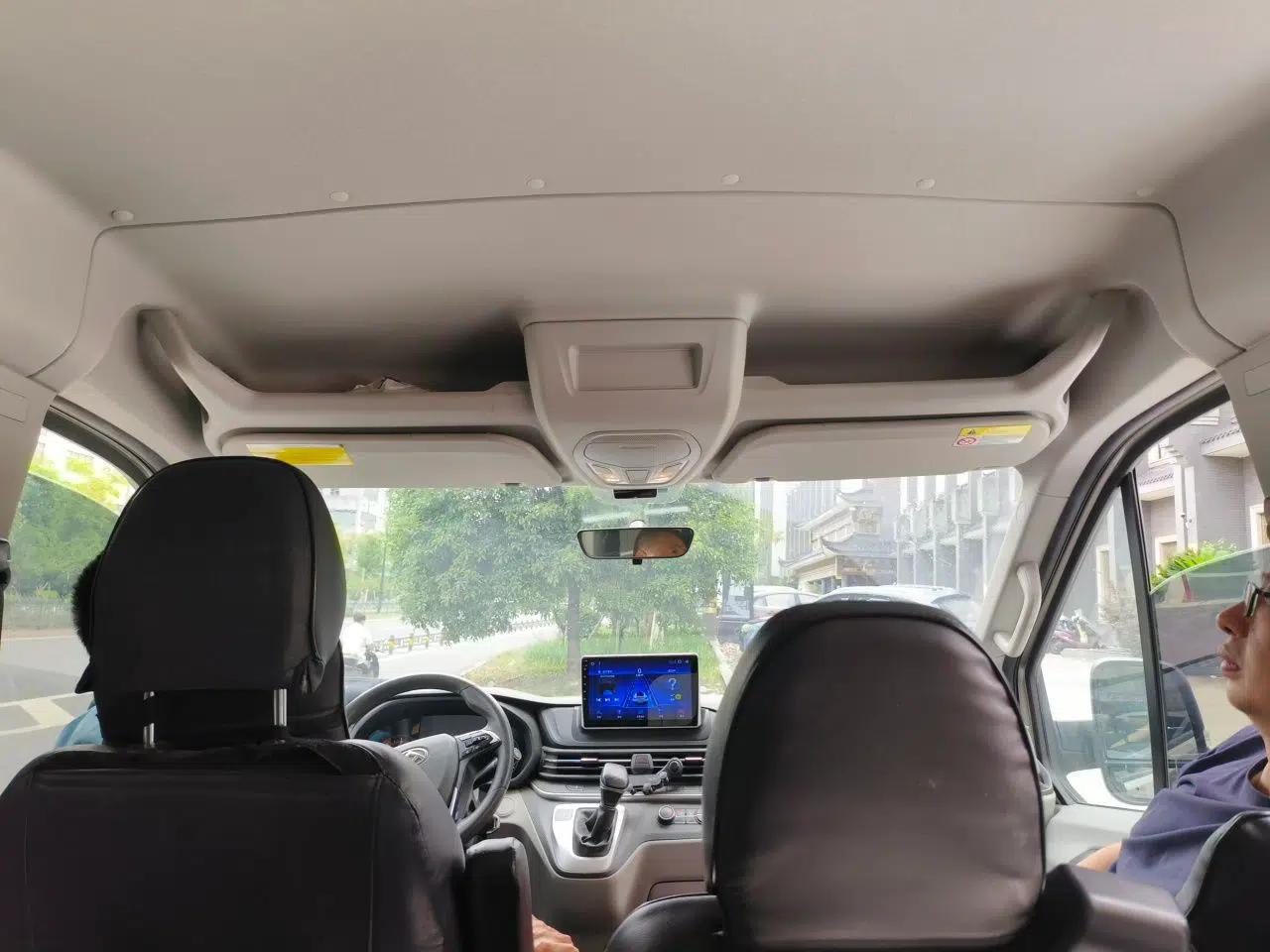 SAIC MAXUS Xintu V90 2022 2.0T AMT Yunjie Front-Wheel-Drive Short Wheelbase Mid-Roof Design with Single Rear Tire and 6 Seats — миниатюра 18