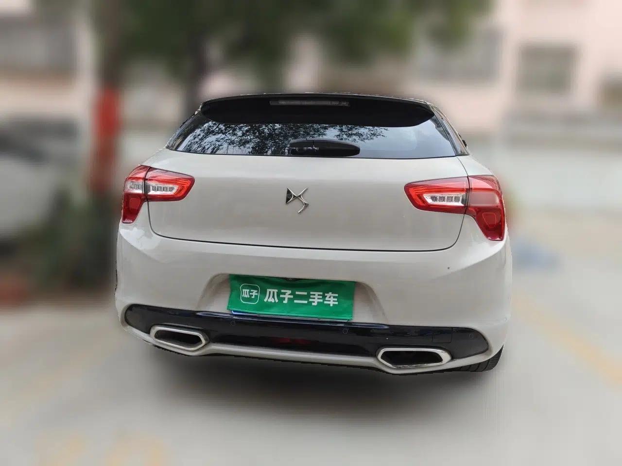 DS 5 2014 1.6T Luxury Edition THP160 — миниатюра 5