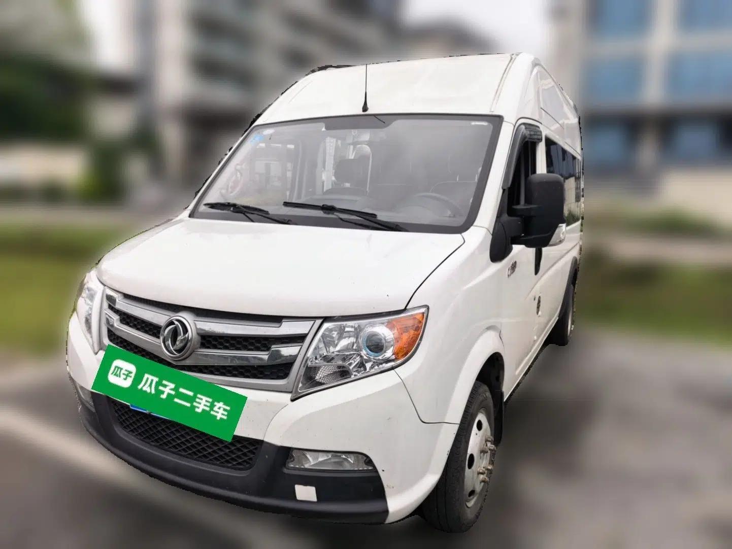 Dongfeng Yufeng 2021 2.4T Rear-Drive Logistics Vehicle Long Wheelbase High Roof Dual Rear Tires 6–9 Seats China VI Emission Standard YCY24140-60 — миниатюра 1