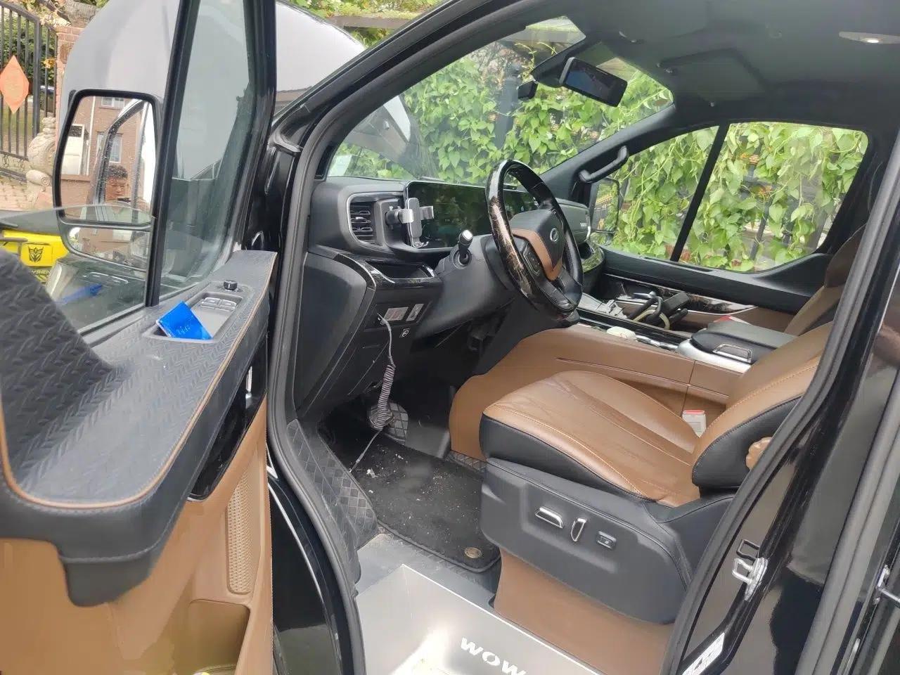 Ford Tourneo Custom — миниатюра 16
