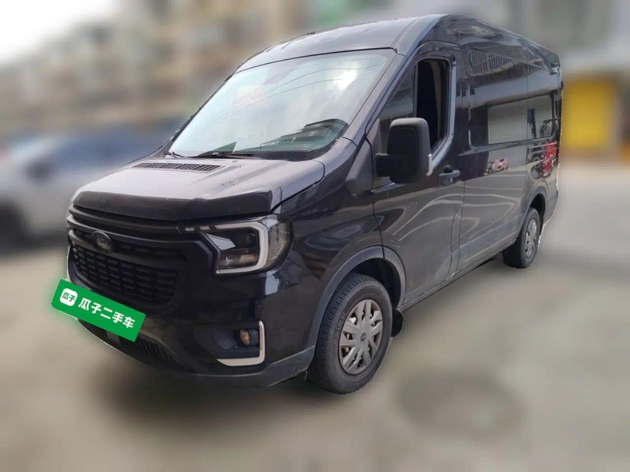 Ford Transit T8 2024 T8 2.0T Diesel Manual Mid-axle Mid-roof 6-seater Multi-function Version 2/2/2 — миниатюра 1