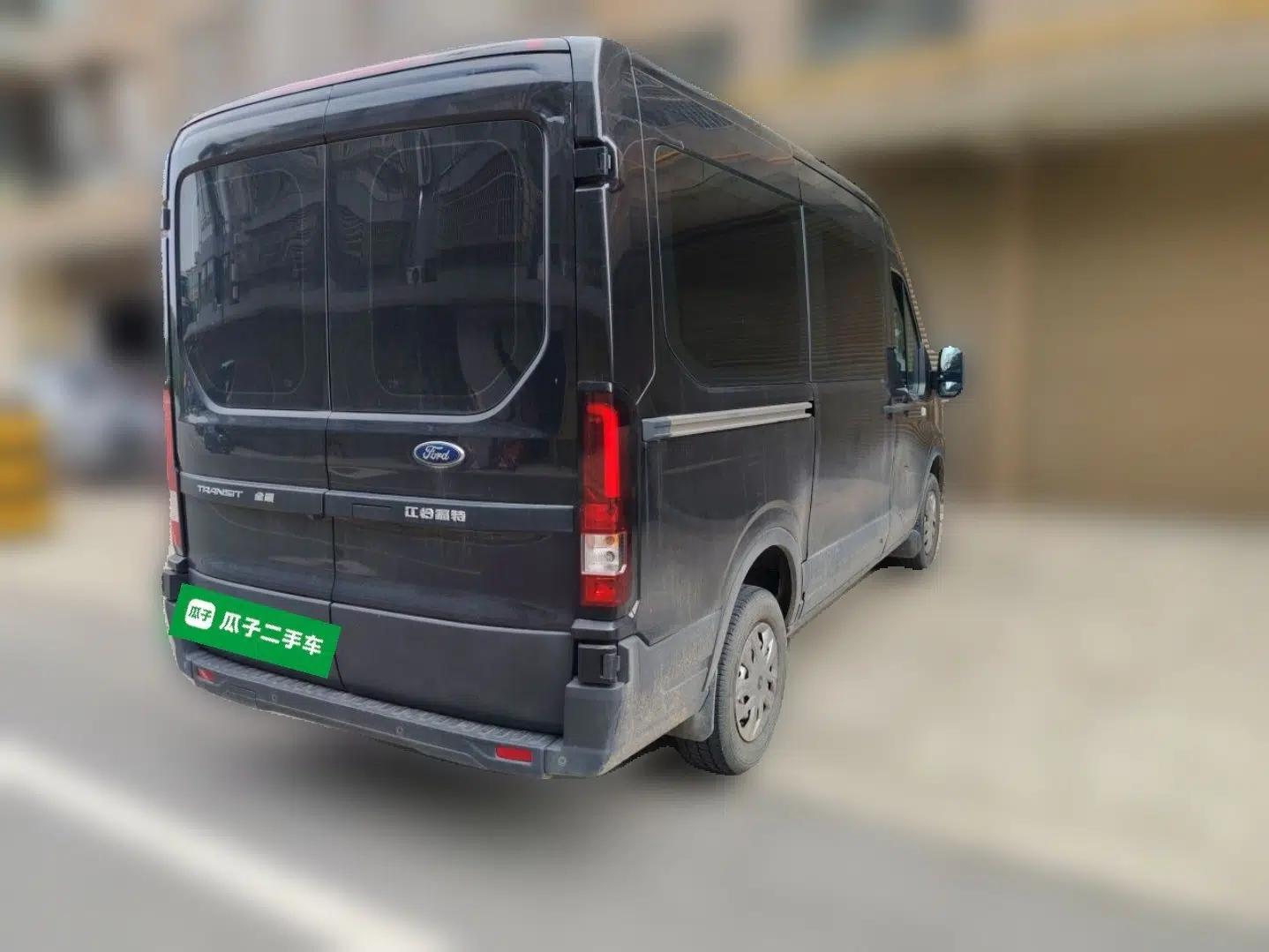 Ford Transit T8 2024 T8 2.0T Diesel Manual Mid-axle Mid-roof 6-seater Multi-function Version 2/2/2 — миниатюра 6