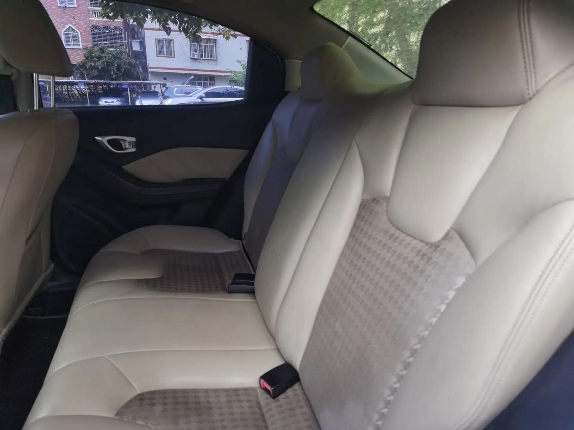 GAC Trumpchi GA3S Vision 2014 1.6L Automatic Elite ESP Version — миниатюра 17