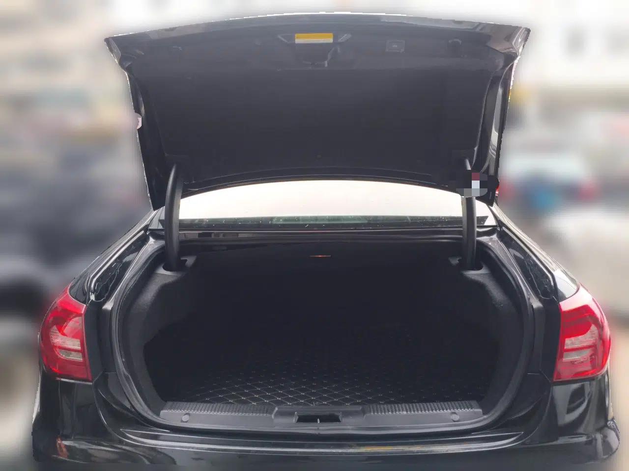 Hongqi H7 2017 1.8T Tech Model — миниатюра 19