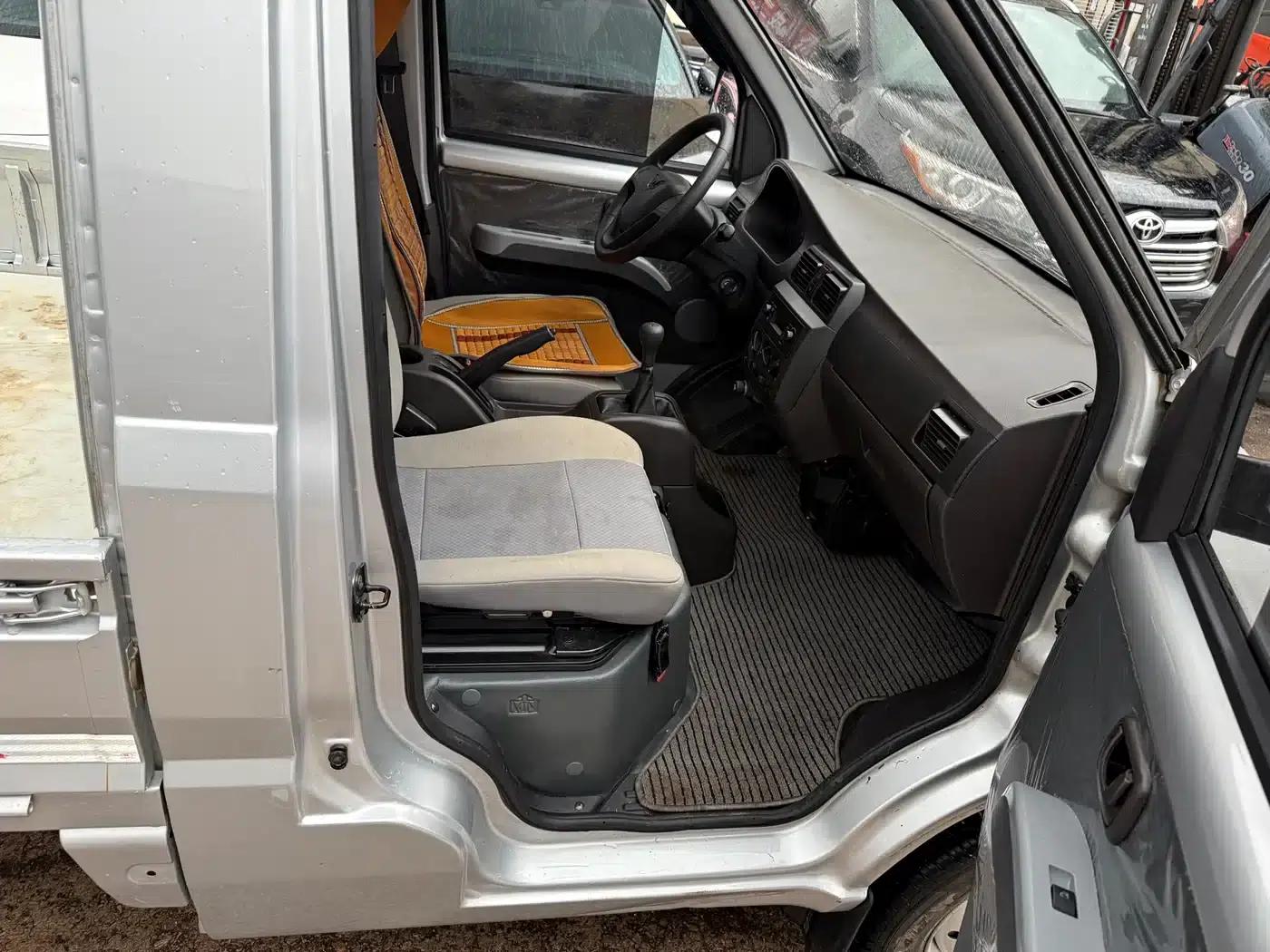 Wuling Rongguang Mini Truck 2017 1.5L Single Cab Basic Model L3C — миниатюра 9