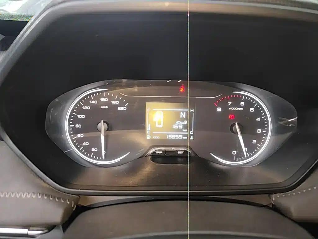 Wuling Xingchi 2022 1.5L Manual Comfort Model — миниатюра 12