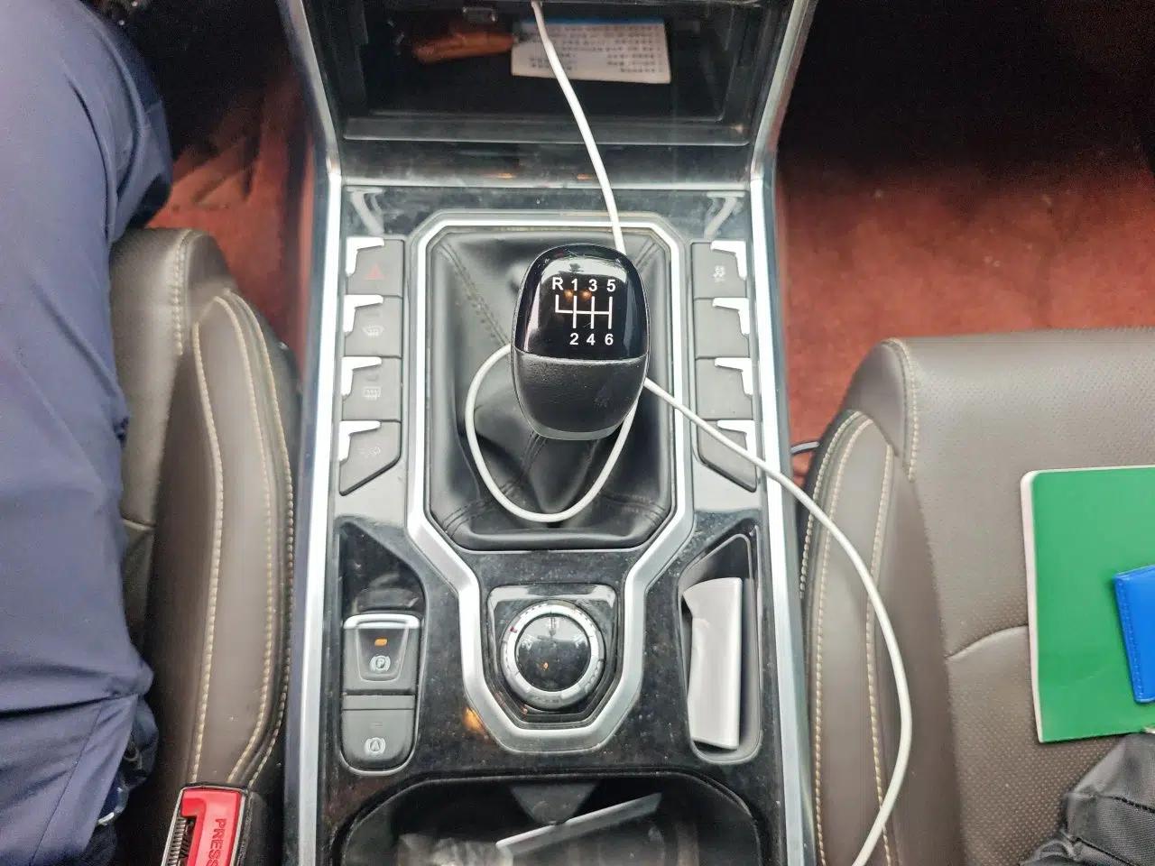 JAC Group Hantoo 2021 2.0T Commercial Version Manual Diesel 4x4 Elite Large Double Cabin HFC4DB2-2E — миниатюра 14
