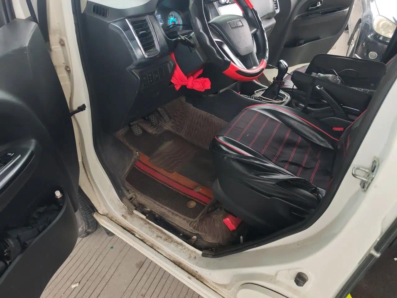 Jinbei Gold Hiace 2021 1.5L Passenger Van Travel Lion 7-Seater — миниатюра 16