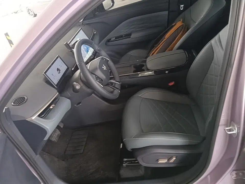ARCFOX T1 2025 Model 425 PLUS — миниатюра 17