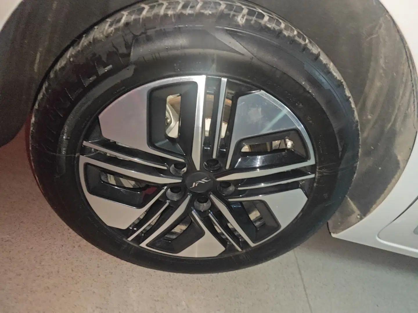 JAC Refine RF8 PHEV 2024 Hongmeng Edition 1.5T 150KM Flagship Model – Lithium Iron Phosphate — миниатюра 11
