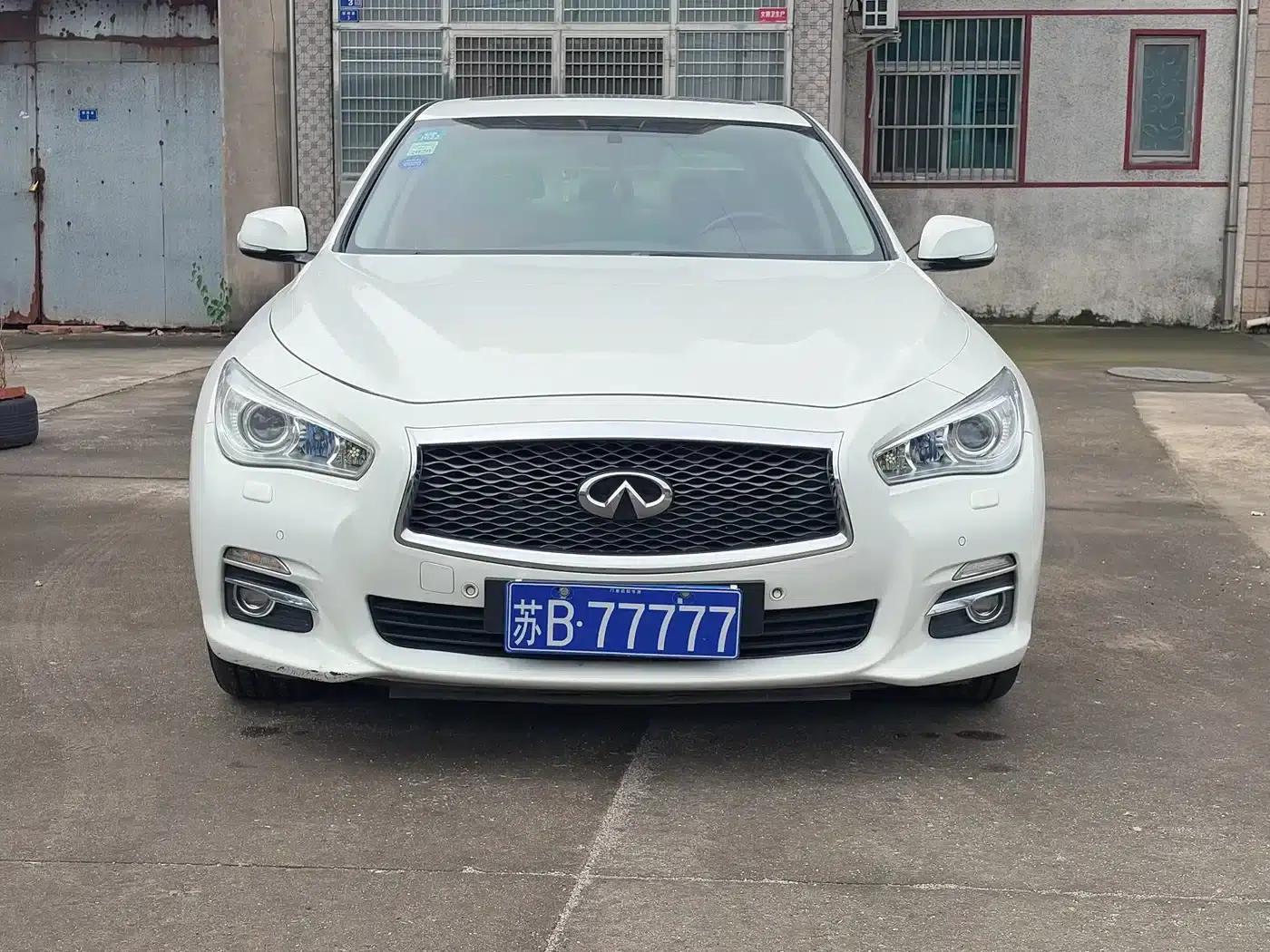 Infiniti Q50 2014 2.0T Comfort Edition — миниатюра 1