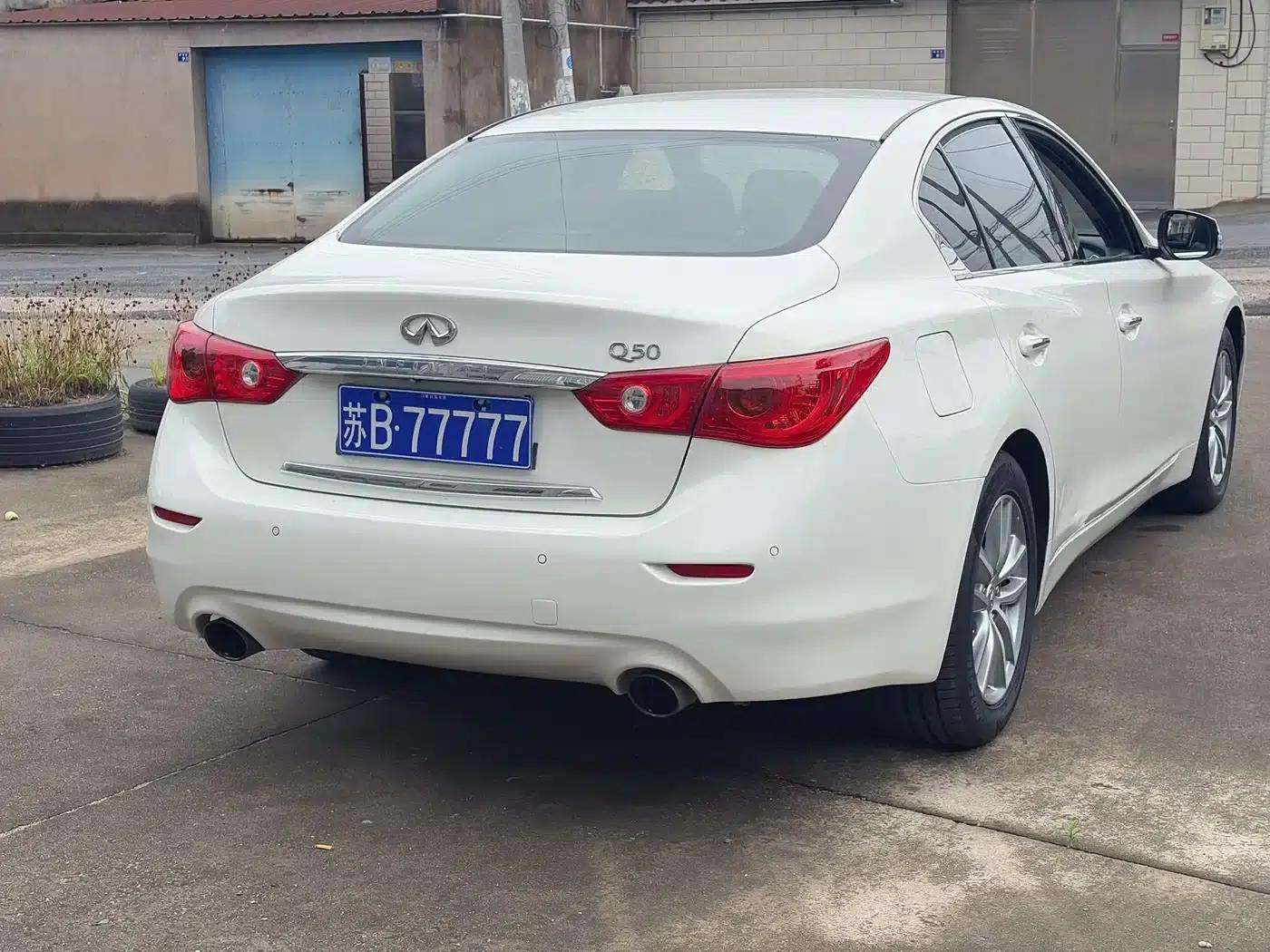 Infiniti Q50 2014 2.0T Comfort Edition — миниатюра 14