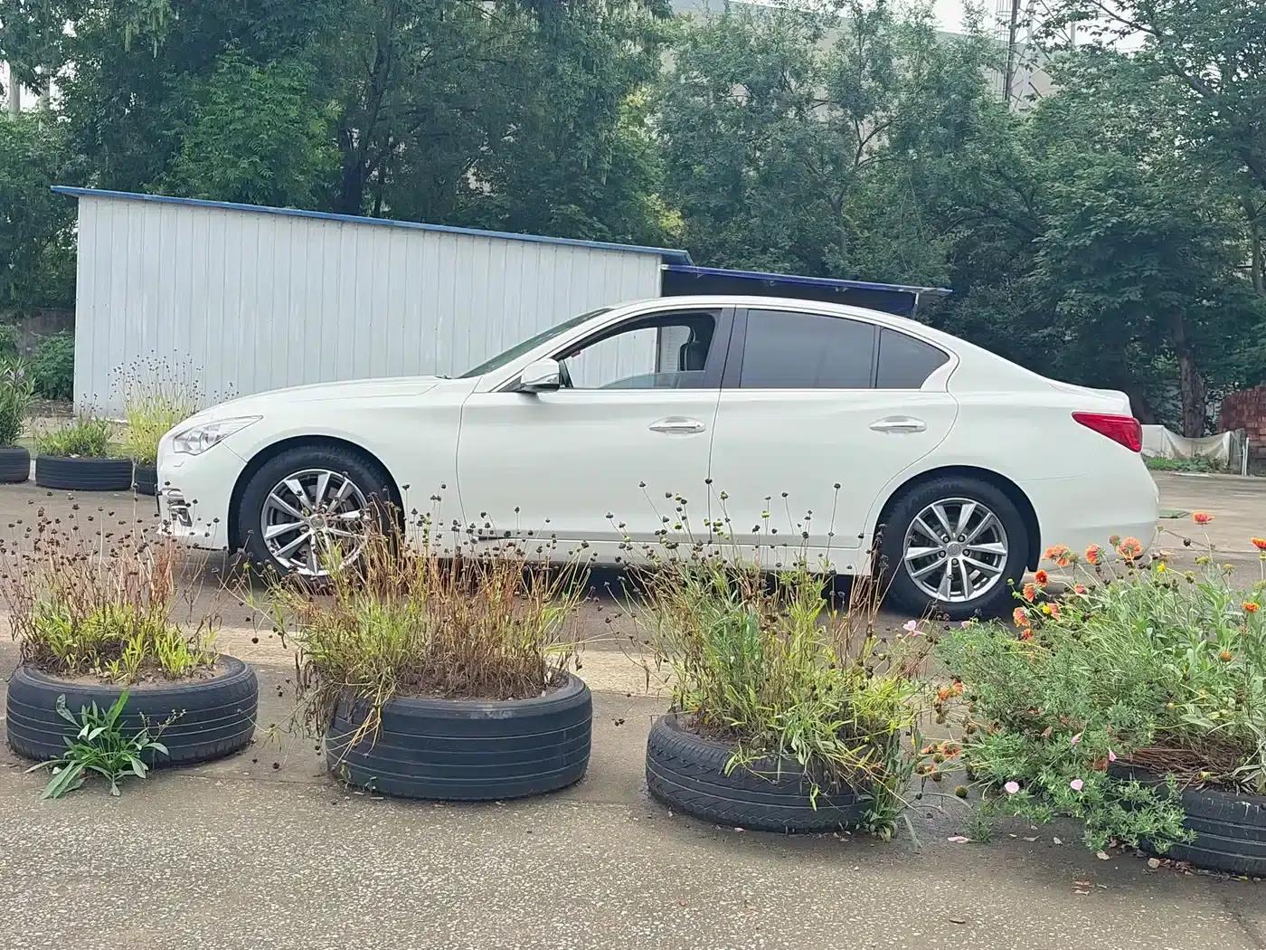 Infiniti Q50 2014 2.0T Comfort Edition — миниатюра 3