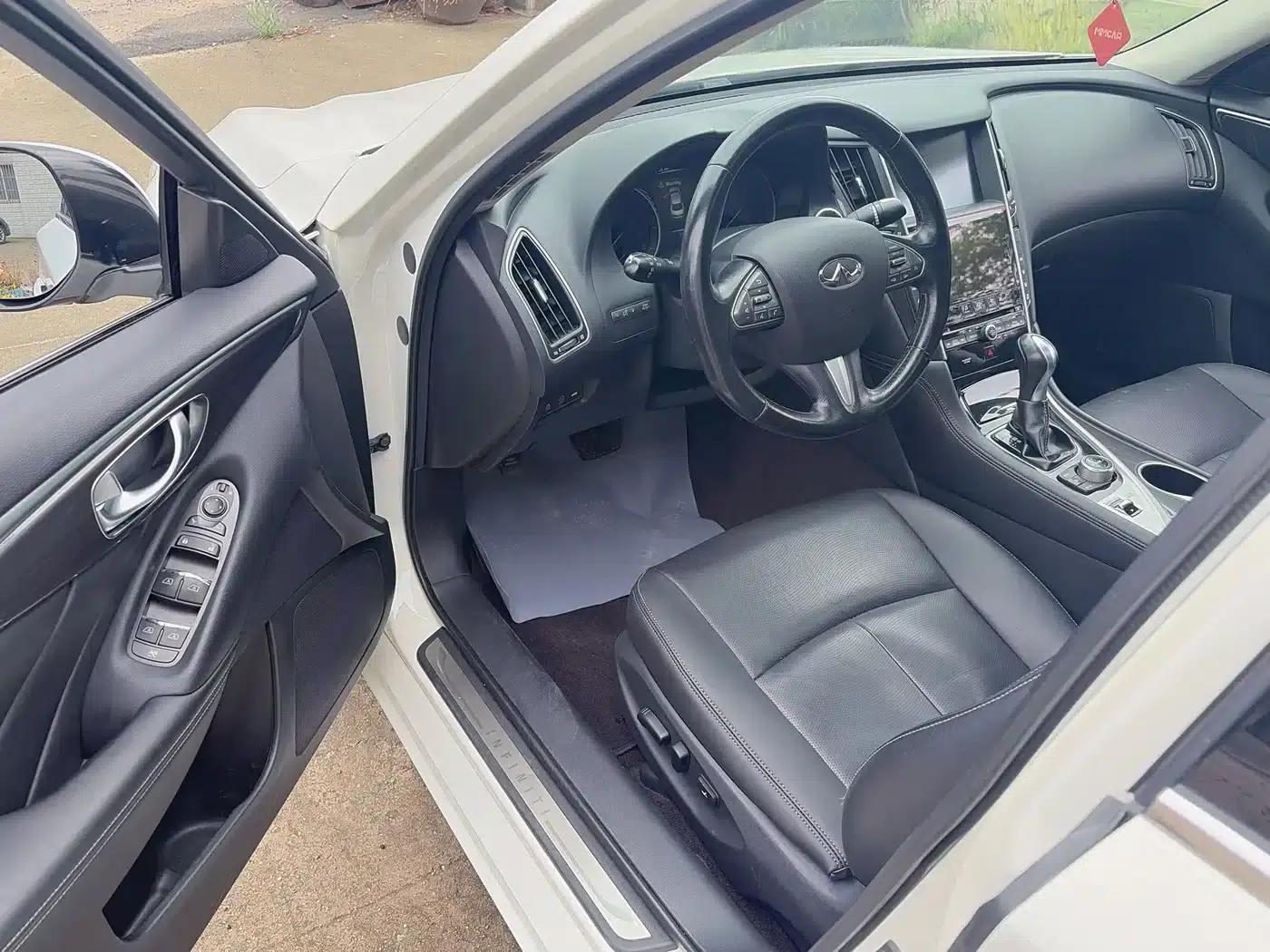 Infiniti Q50 2014 2.0T Comfort Edition — миниатюра 4
