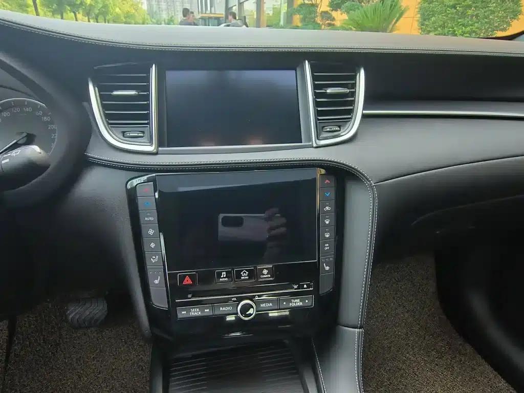 Infiniti QX55 2022 2.0T AWD Dynamic Edition — миниатюра 11