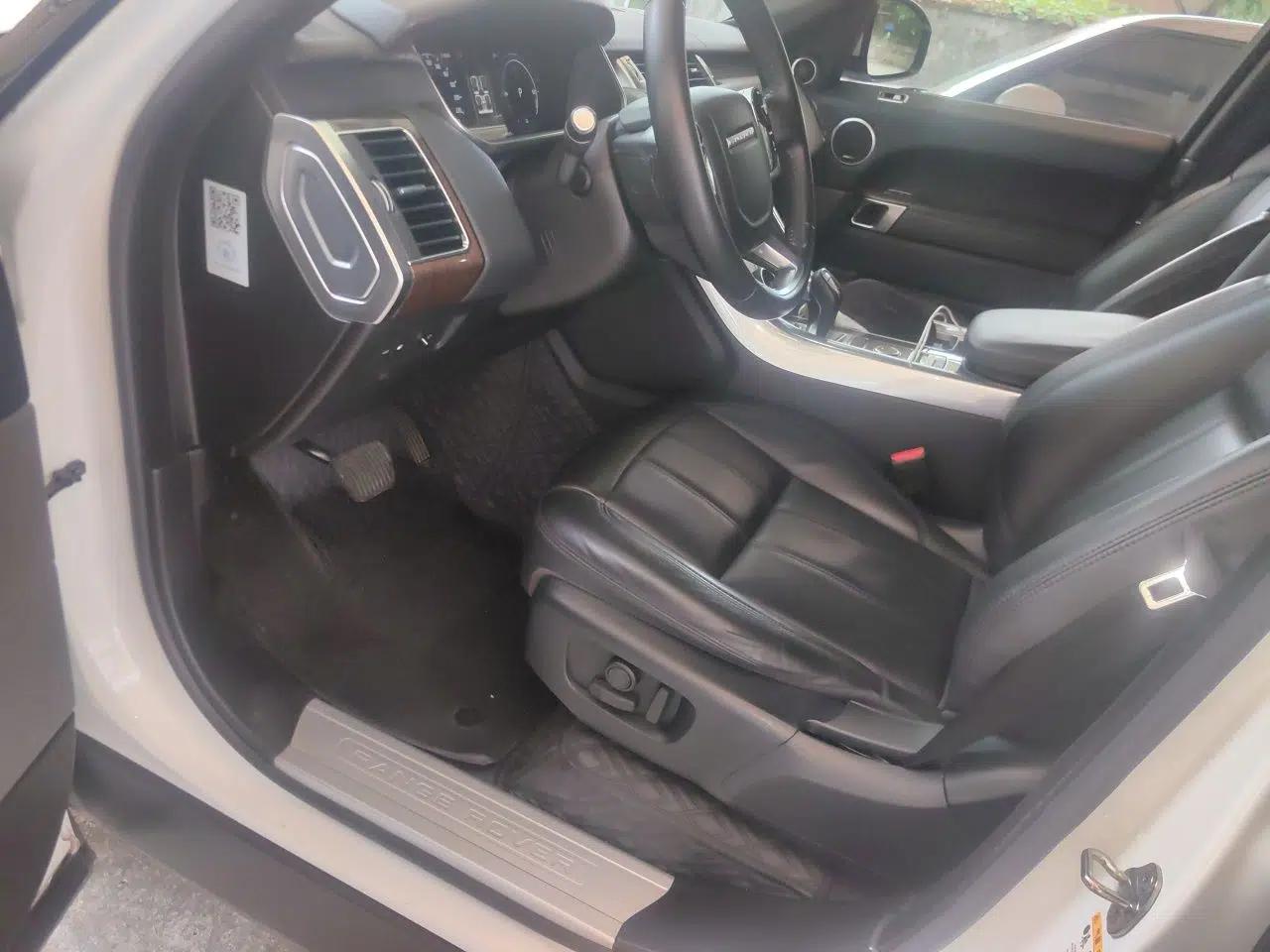 Land Rover Range SportNew Energy 2018 P400e — миниатюра 16