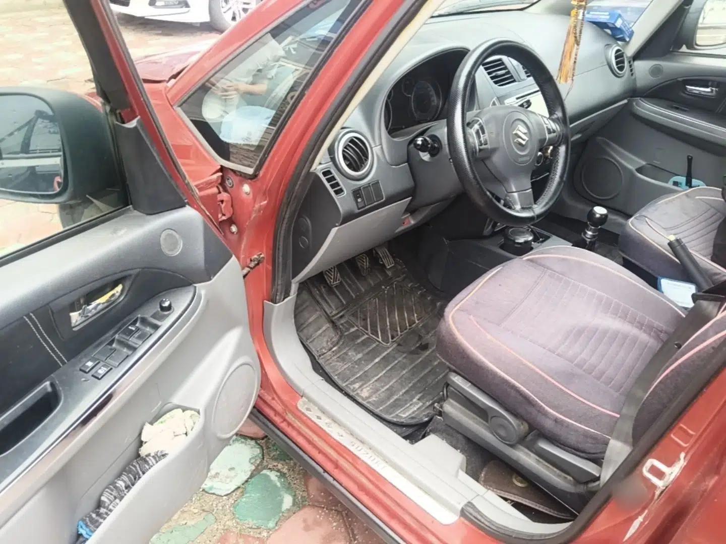 Suzuki SX4 2011 Revised Version 1.6L Manual Sport Edition — миниатюра 16