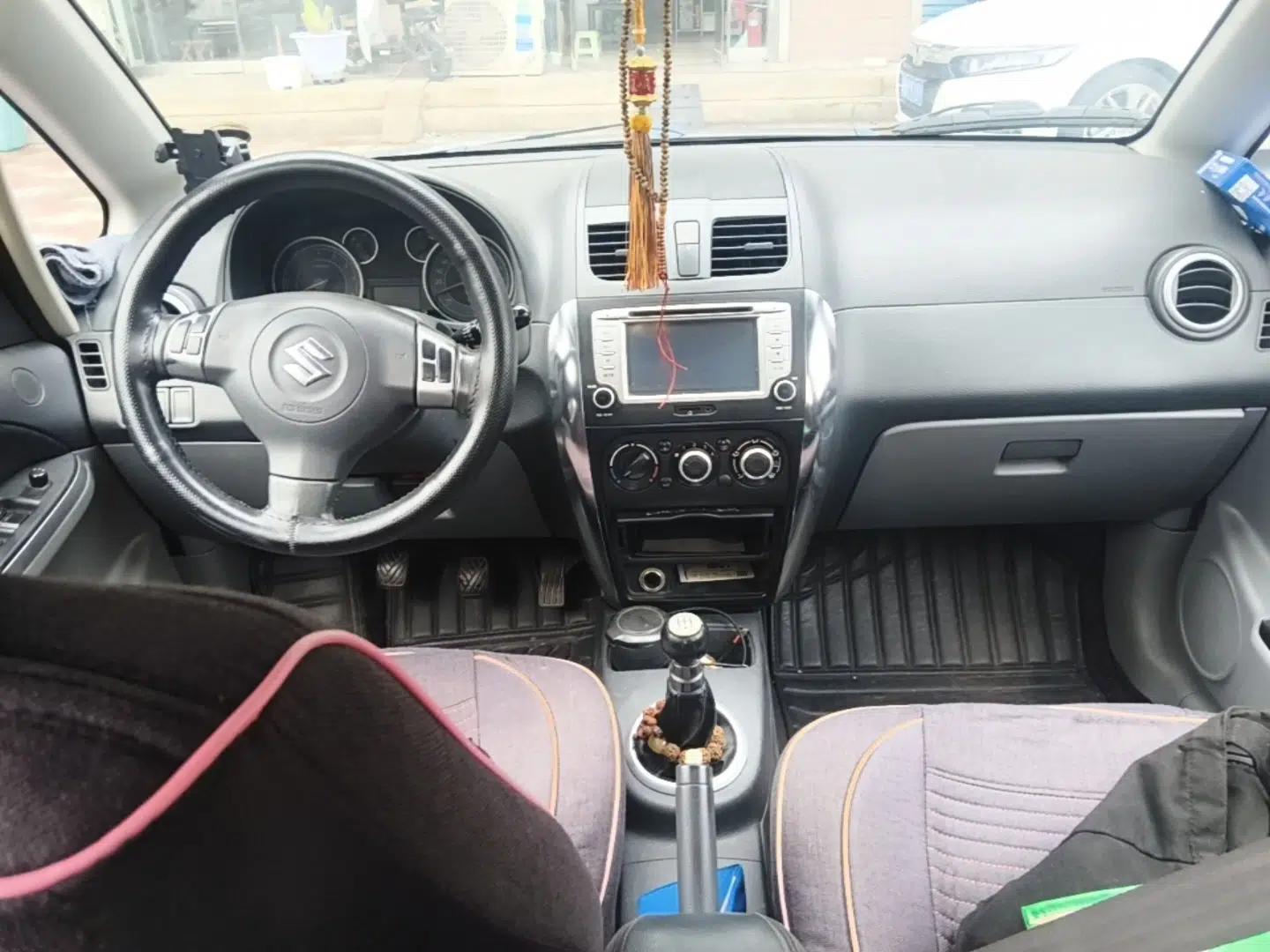 Suzuki SX4 2011 Revised Version 1.6L Manual Sport Edition — миниатюра 9