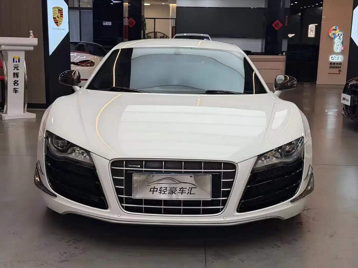 Audi R8 2010 5.2 FSI quattro — миниатюра 2