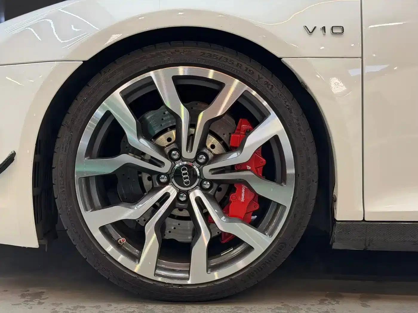 Audi R8 2010 5.2 FSI quattro — миниатюра 22