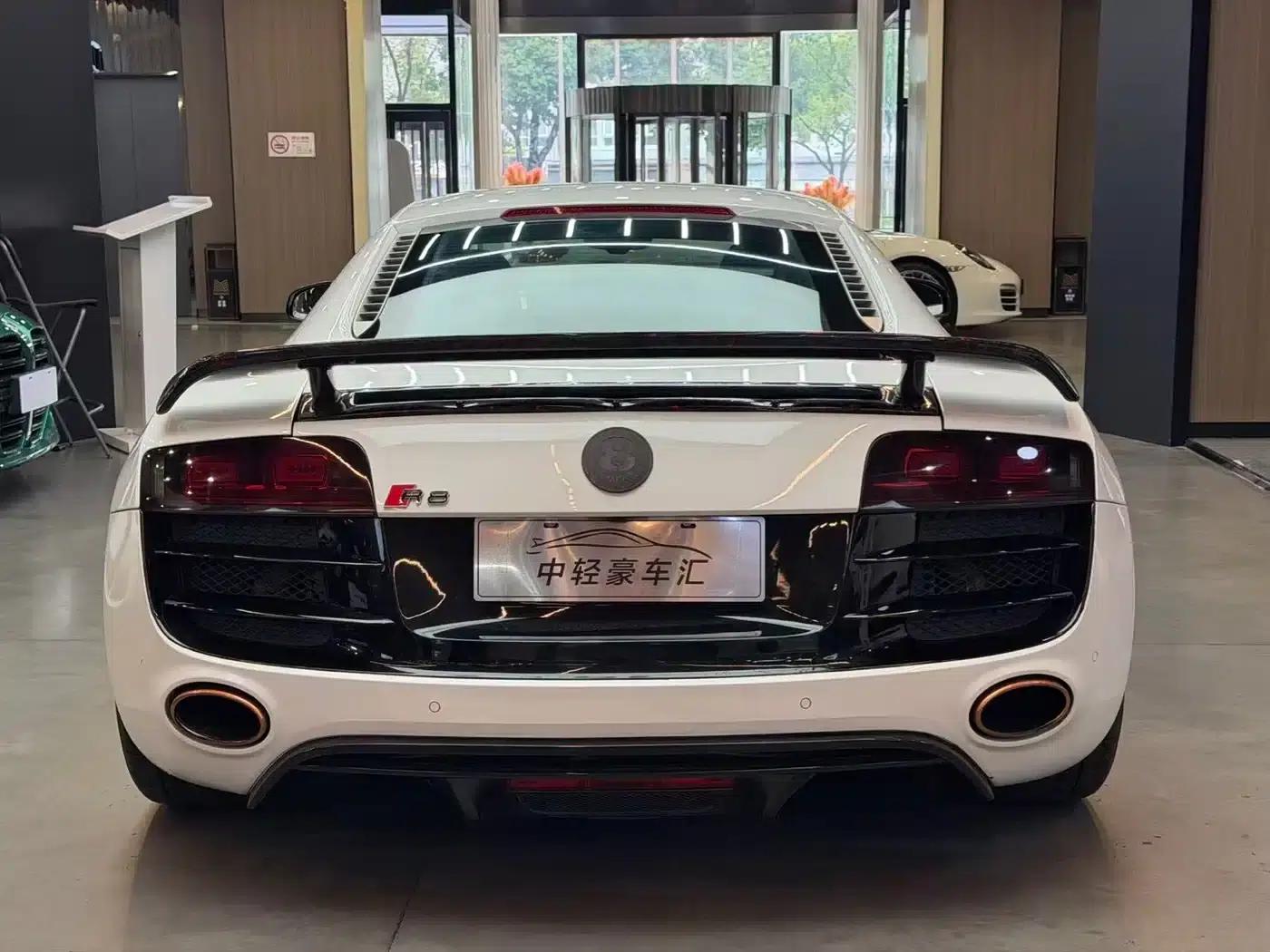 Audi R8 2010 5.2 FSI quattro — миниатюра 5