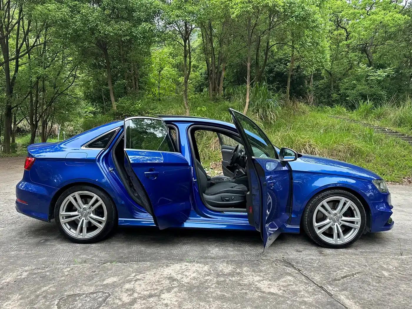 Audi S3 2015 Model S3 2.0T Limousine — миниатюра 12