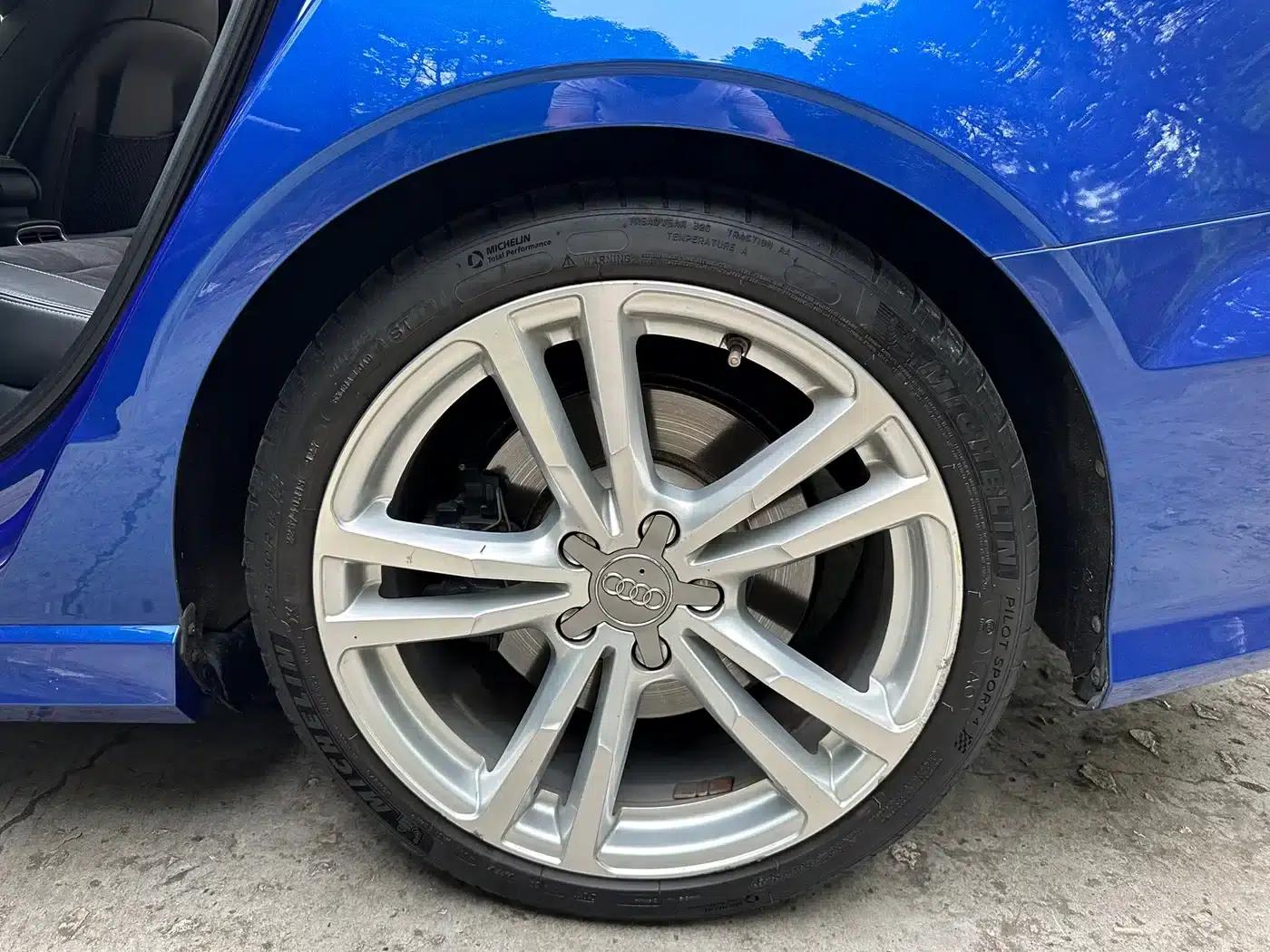 Audi S3 2015 Model S3 2.0T Limousine — миниатюра 14
