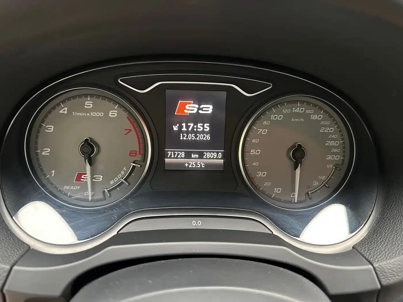 Audi S3 2015 Model S3 2.0T Limousine — миниатюра 19