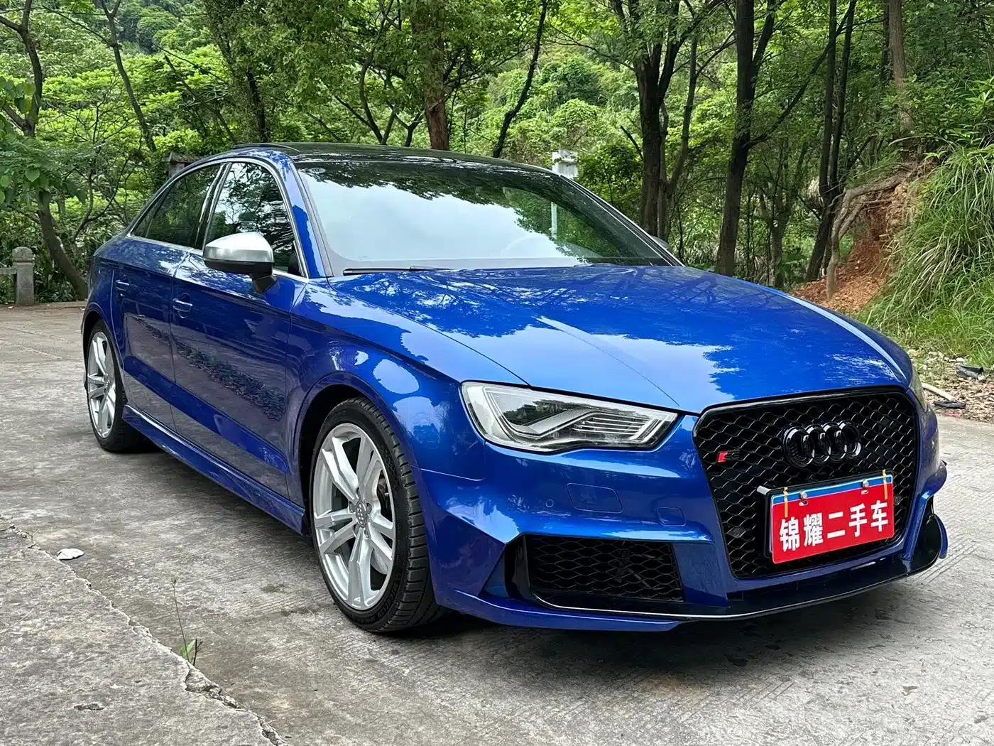 Audi S3 2015 Model S3 2.0T Limousine — миниатюра 3
