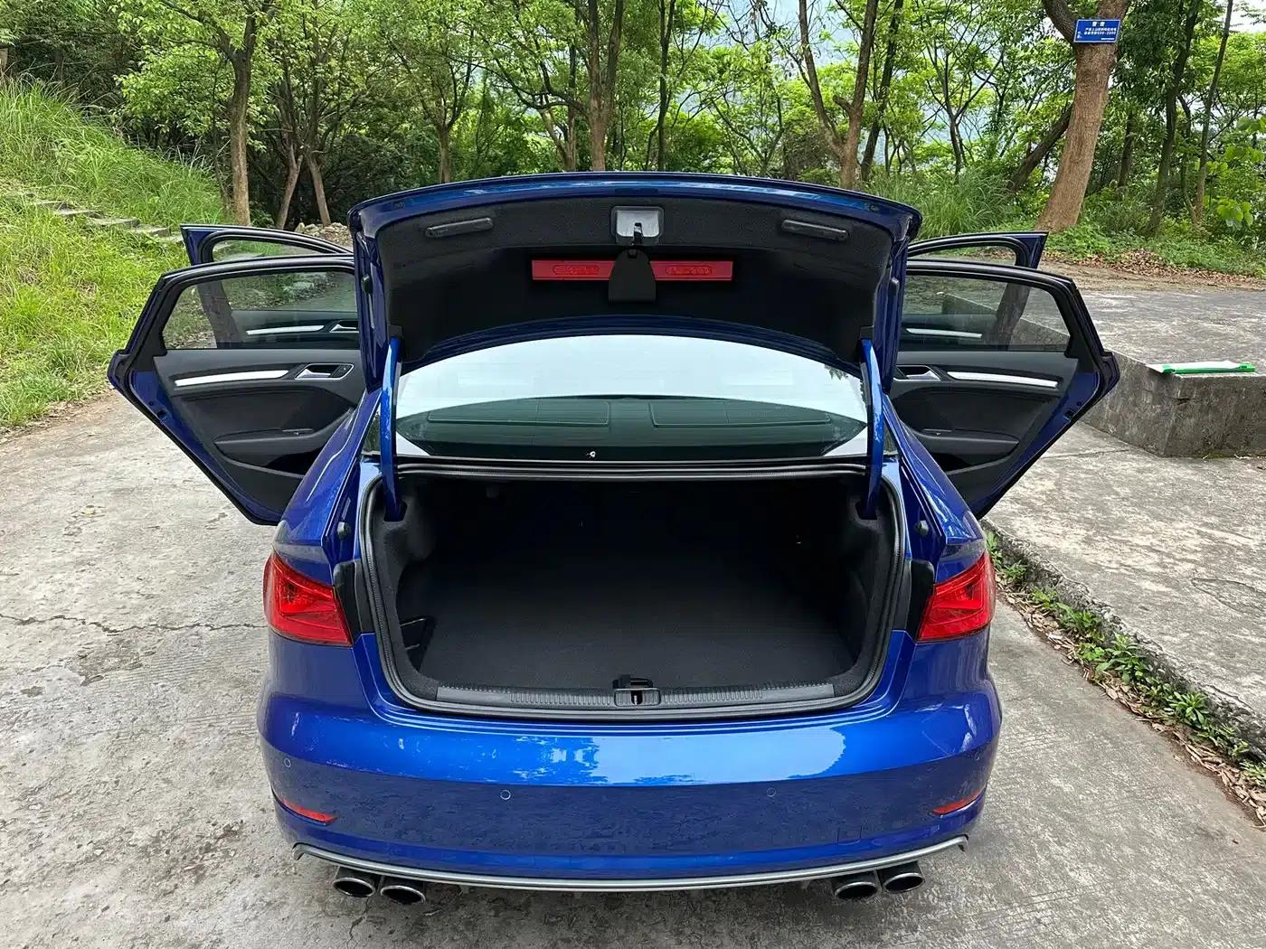 Audi S3 2015 Model S3 2.0T Limousine — миниатюра 10