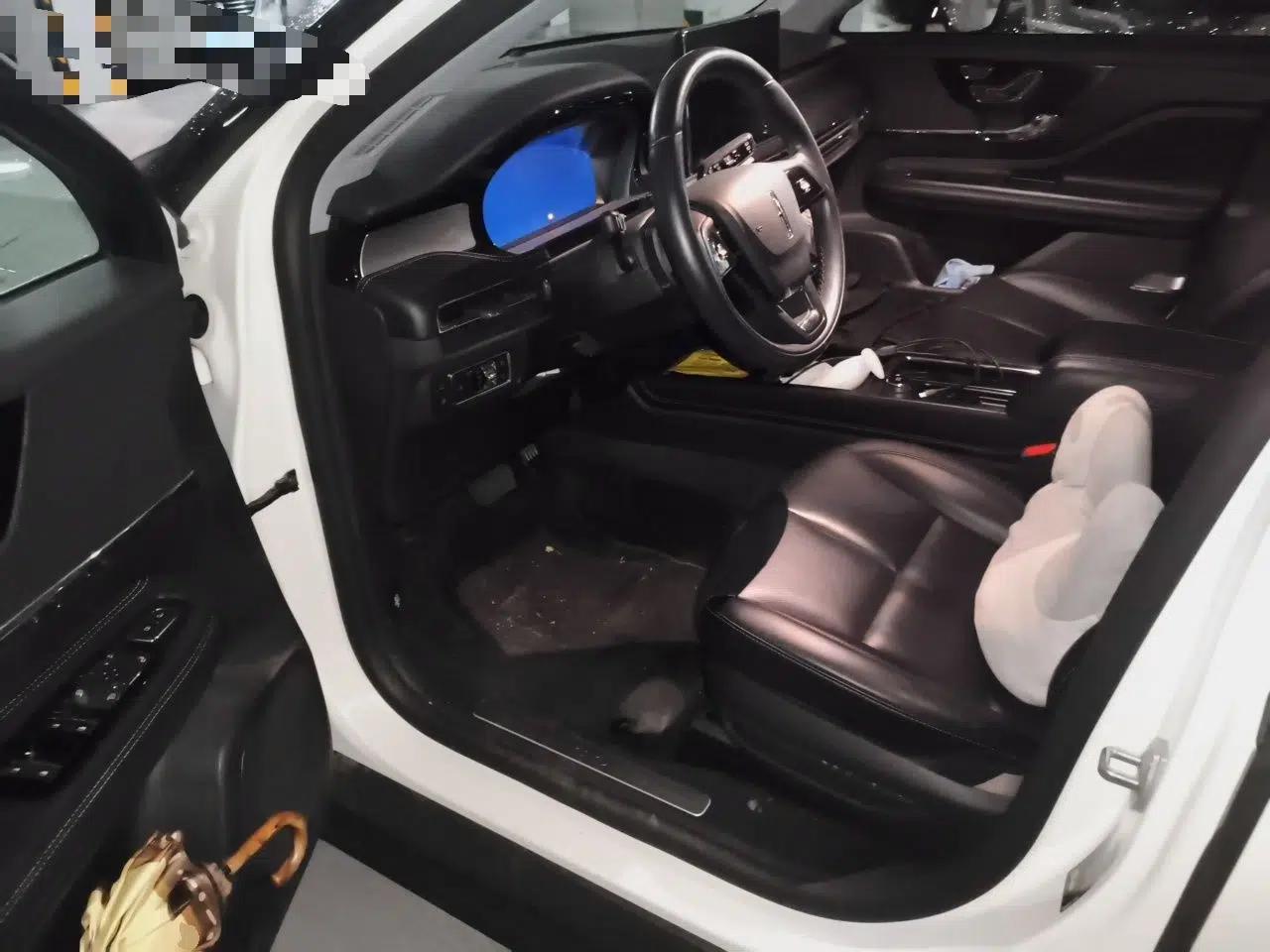 Lincoln Corsair New Energy 2021 PHEV Four-Wheel Drive e-Enjoy Edition — миниатюра 16