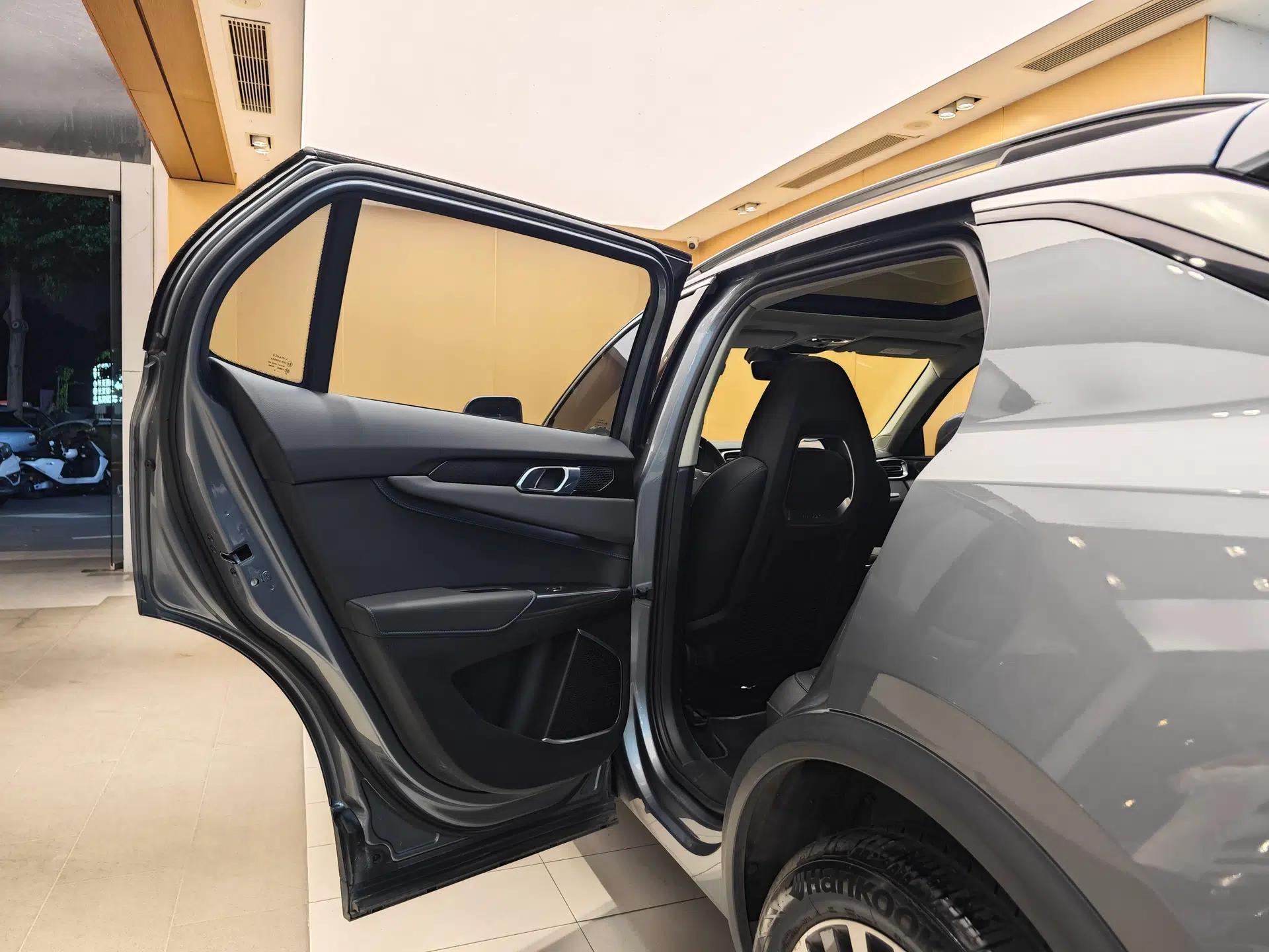 Lynk & Co 01 EM-P 2019 1.5T PHEV Jing Meeting China VI Emission Standards — миниатюра 16