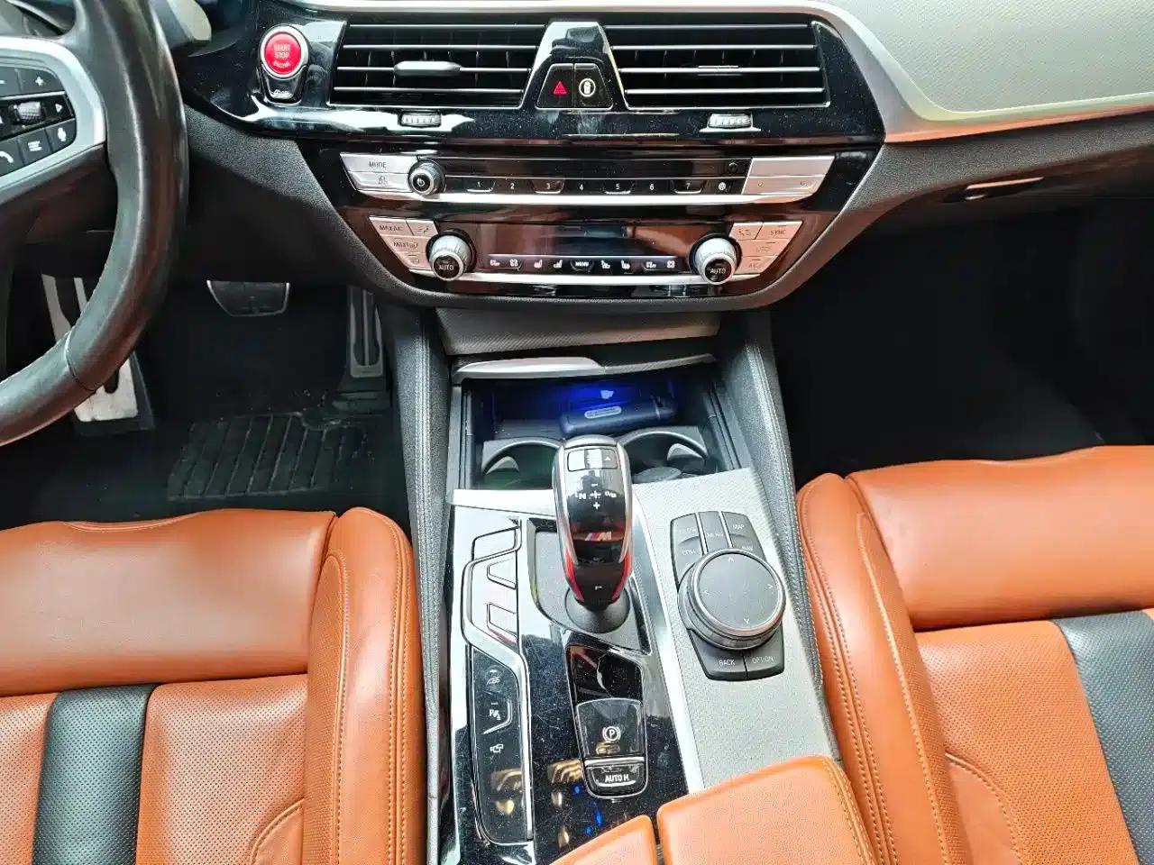2021 BMW M5 — миниатюра 13