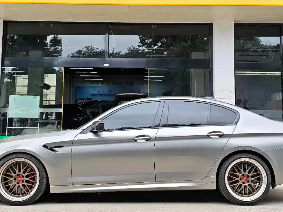 2021 BMW M5 — миниатюра 3