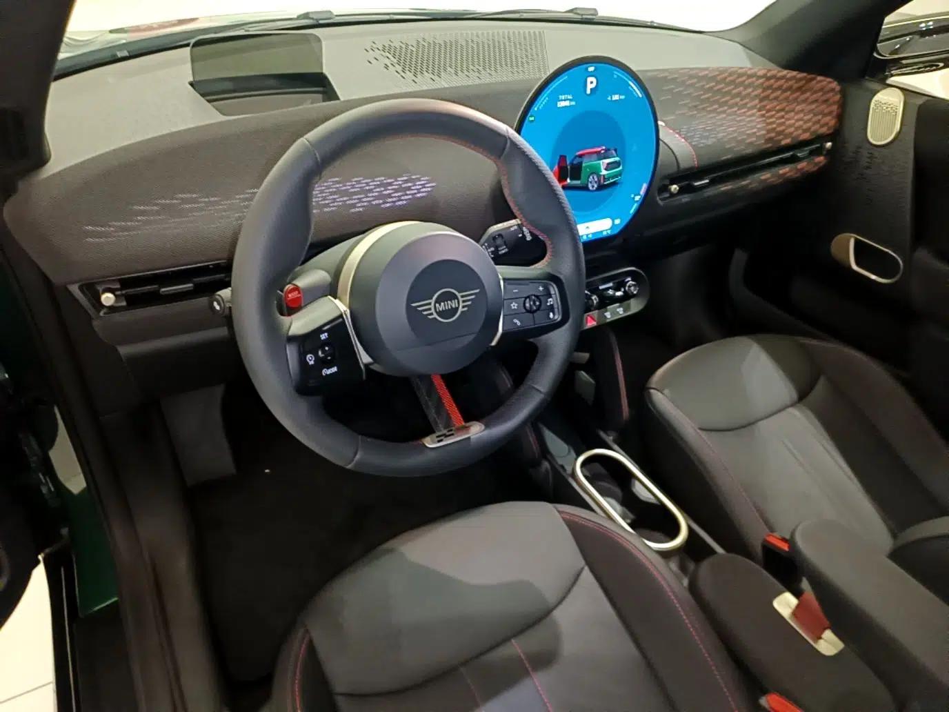 MINI Electric COOPER JCW 2025 JOHN COOPER WORKS — миниатюра 12