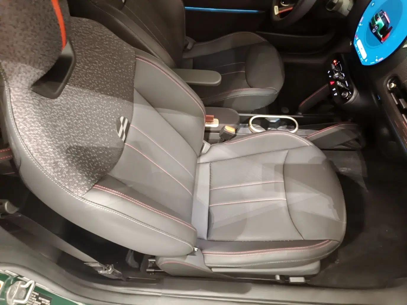 MINI Electric COOPER JCW 2025 JOHN COOPER WORKS — миниатюра 19