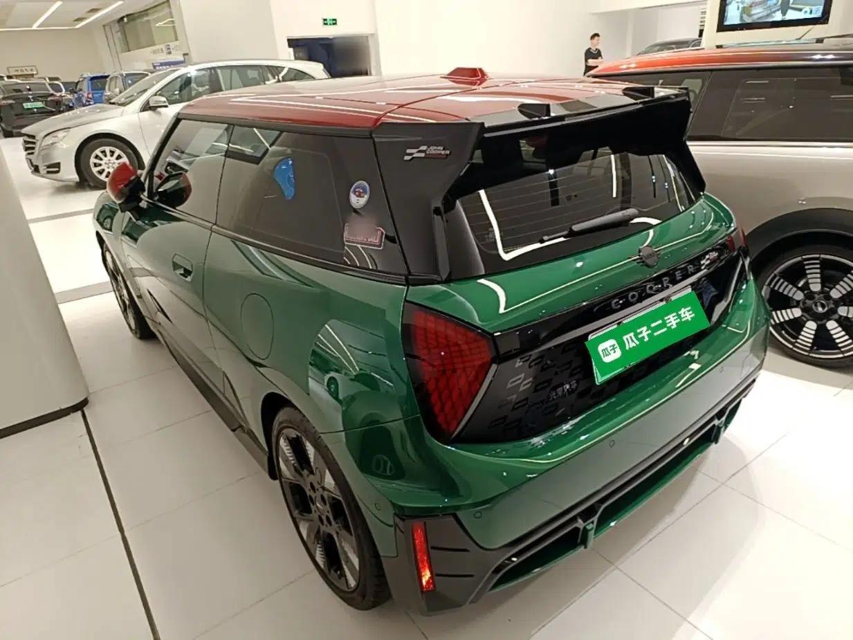 MINI Electric COOPER JCW 2025 JOHN COOPER WORKS — миниатюра 4