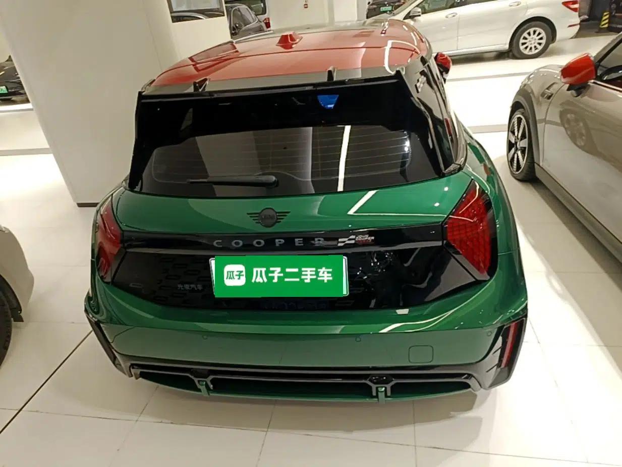 MINI Electric COOPER JCW 2025 JOHN COOPER WORKS — миниатюра 5