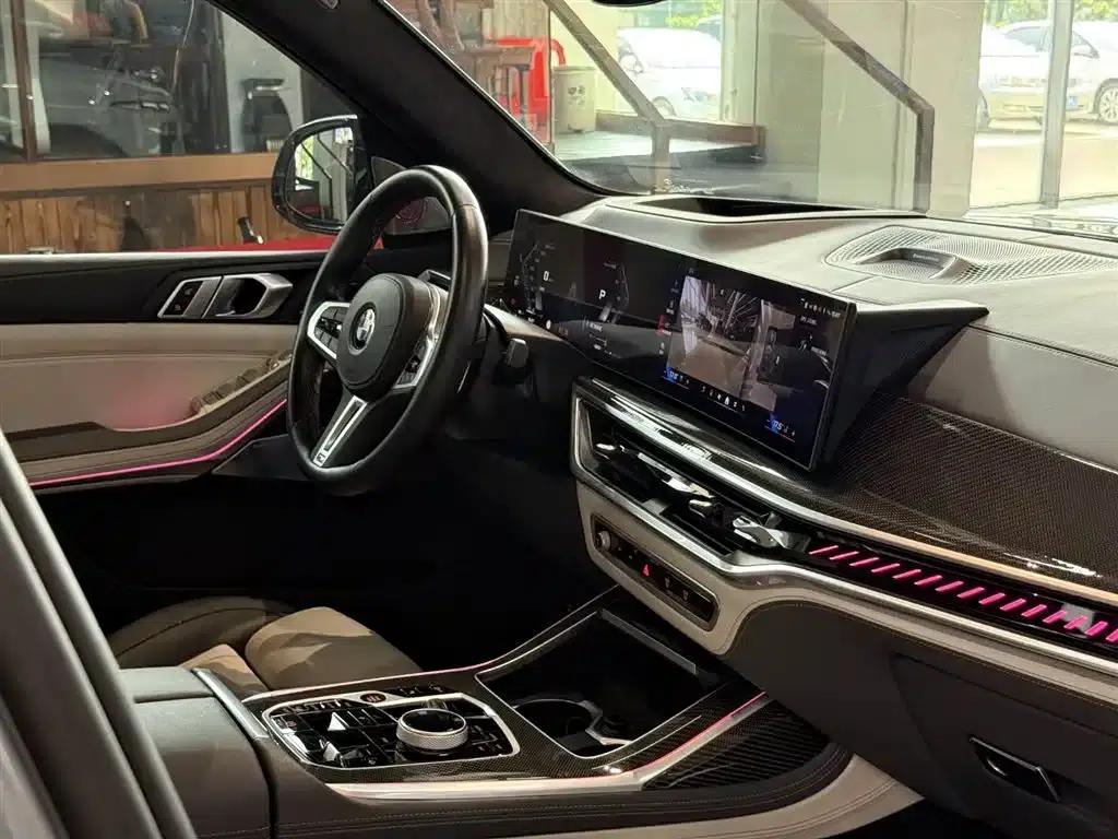 2023 BMW X7 M60i xDrive M60i — миниатюра 23