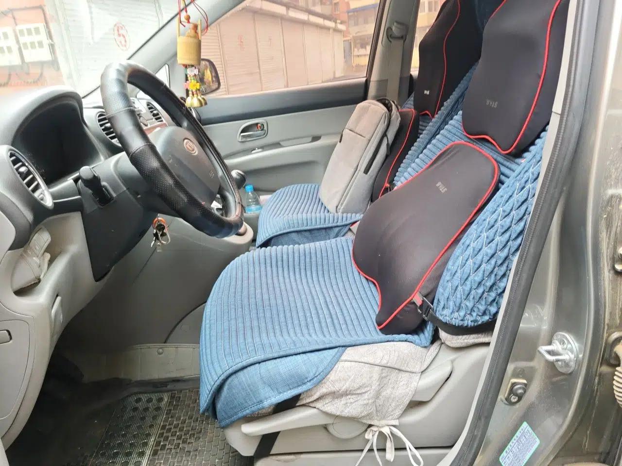 Kia Carens 2011 1.6L 5-Seater Manual Comfort Edition — миниатюра 15