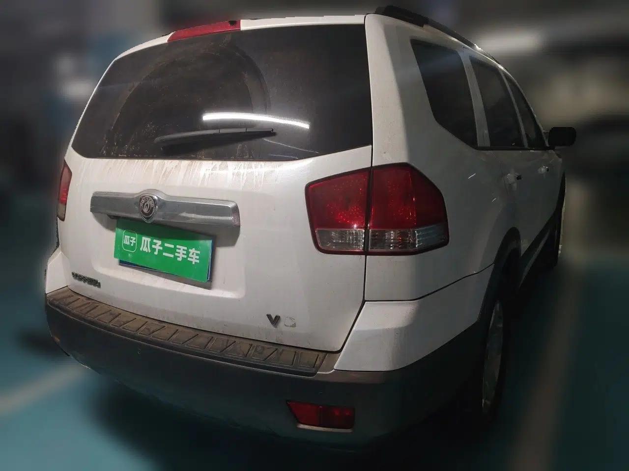 Kia Borrego 2008 3.8L Luxury Edition China IV — миниатюра 6