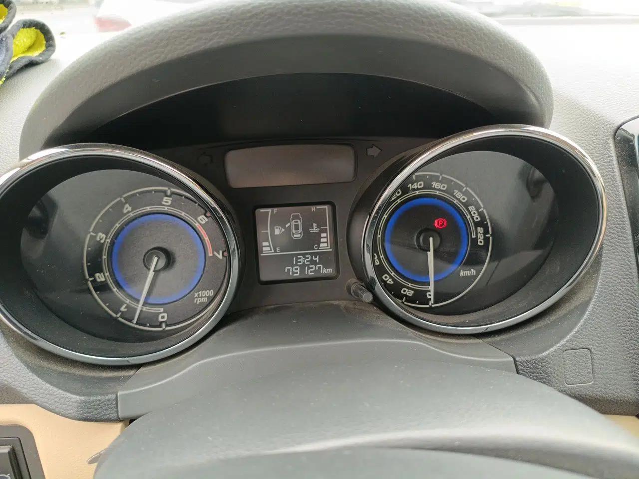 Chery E3 2015 1.5L Manual ZhiShang Model — миниатюра 11