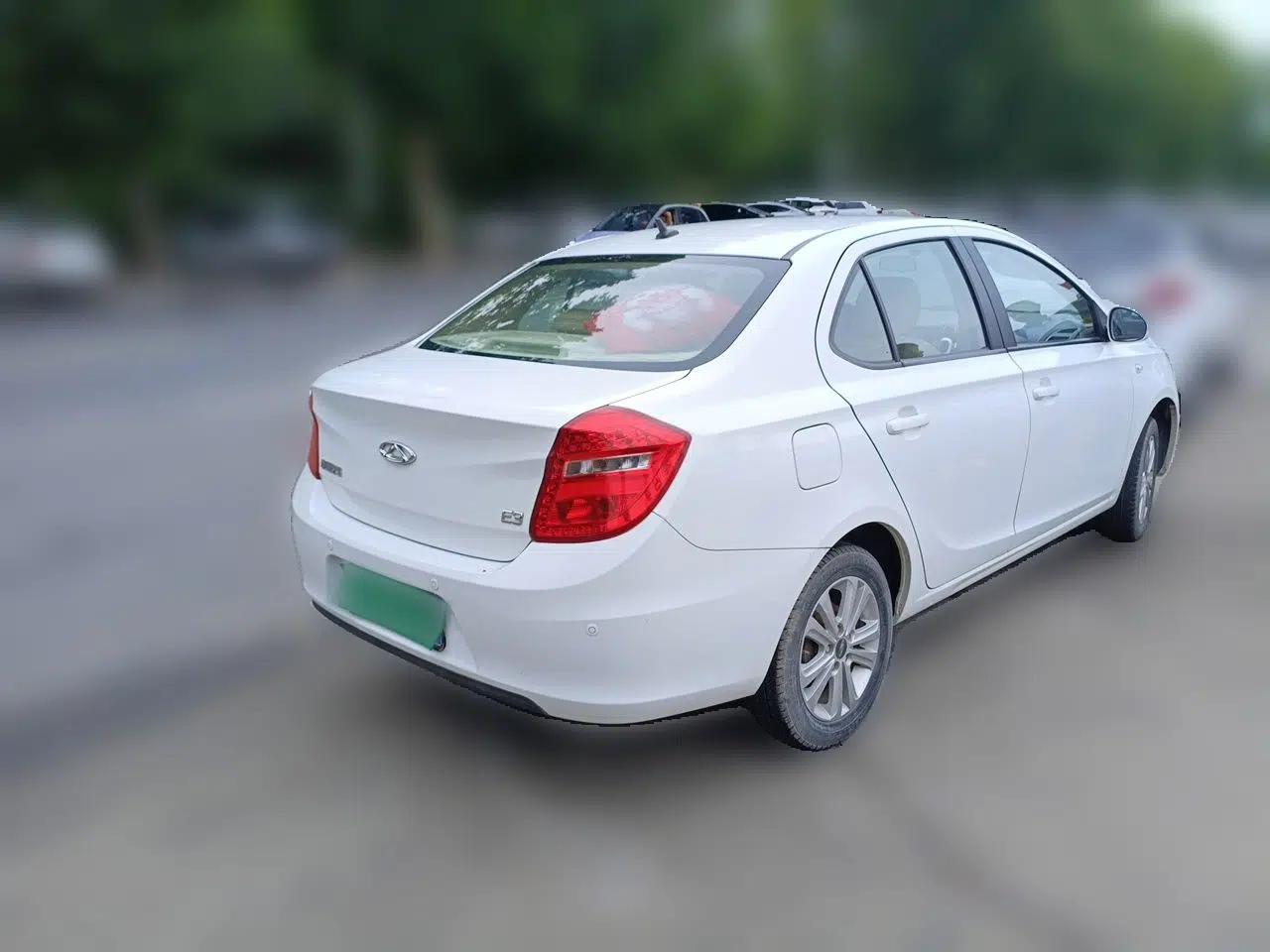 Chery E3 2015 1.5L Manual ZhiShang Model — миниатюра 6