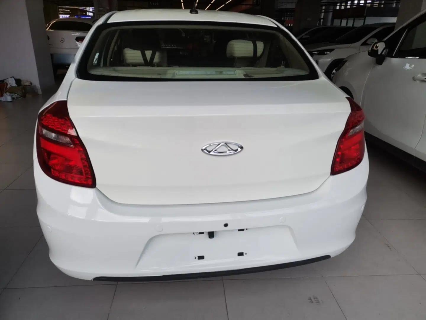 Chery E3 2015 1.5L Manual Fashion Model — миниатюра 5