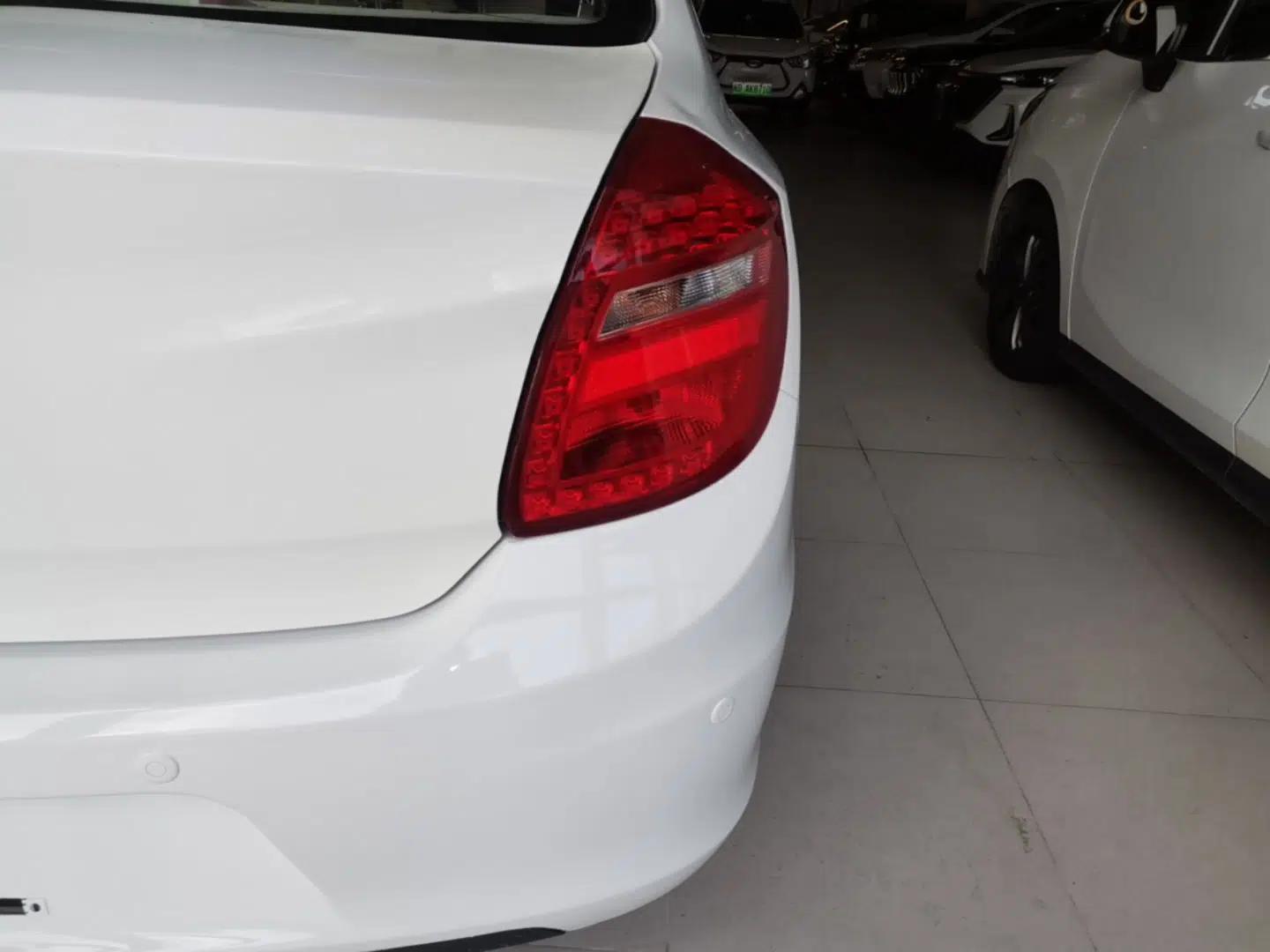 Chery E3 2015 1.5L Manual Fashion Model — миниатюра 9