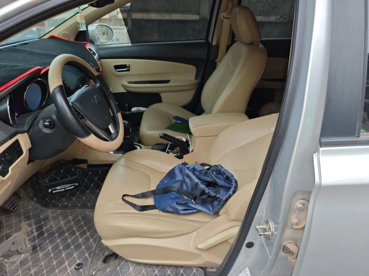 Chery E3 2013 1.5L Manual ZhiShang Model — миниатюра 15