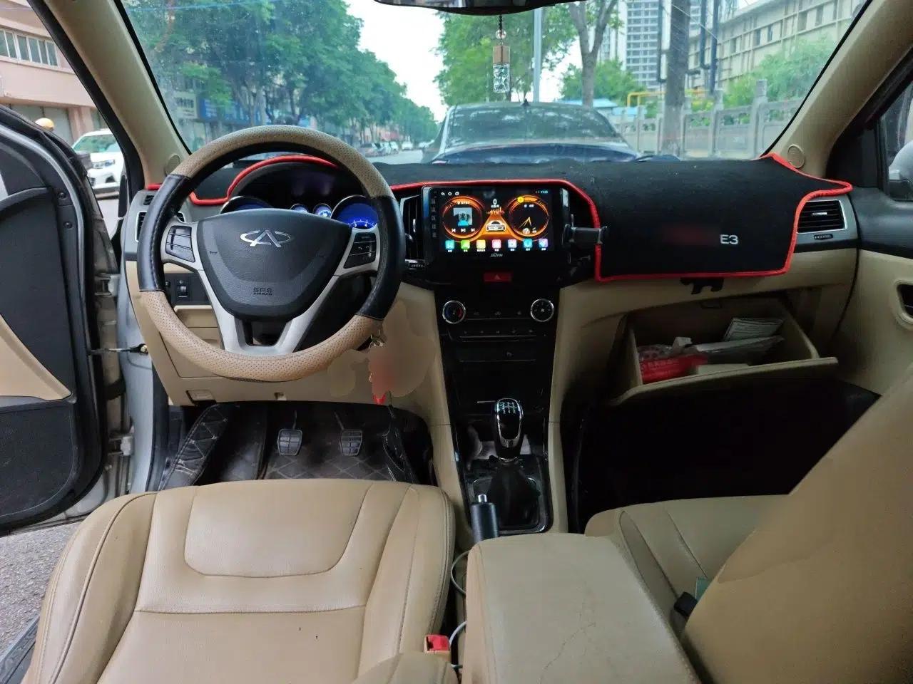Chery E3 2013 1.5L Manual ZhiShang Model — миниатюра 9