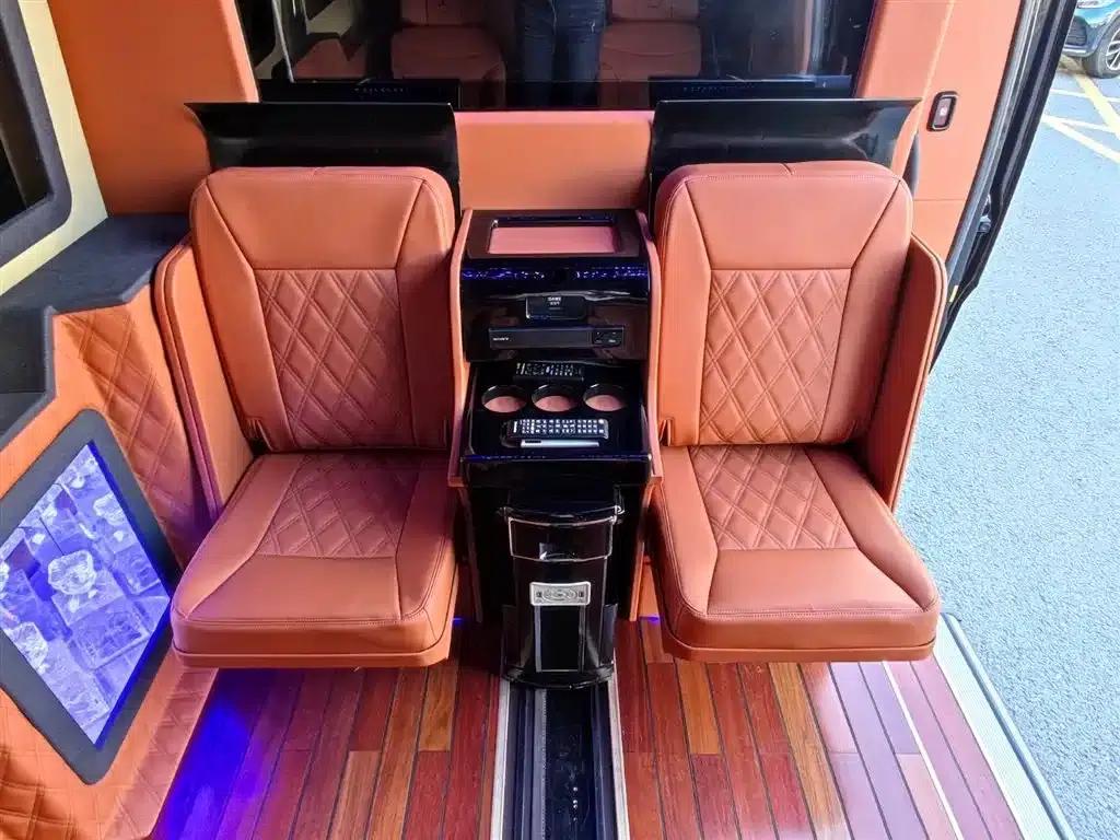 2017 Sprinter 3.5L Automatic — миниатюра 14